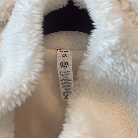 Alo Foxy Sherpa jacket - Picture 3 of 4